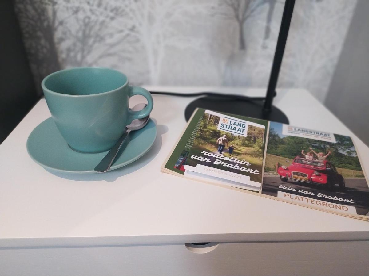 Family Inn Каатсхойвел Экстерьер фото